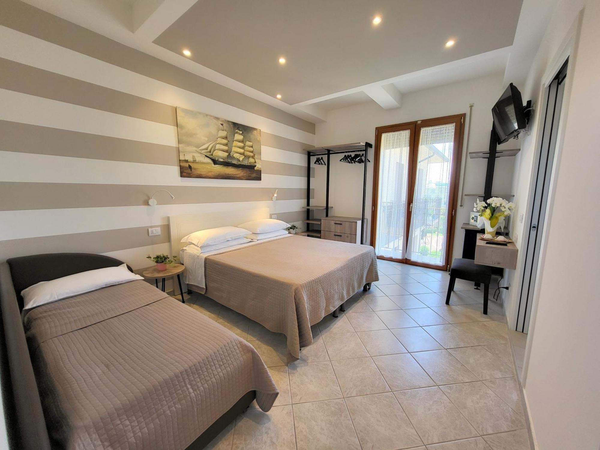Hotel Villa Fulgida Cattolica Exterior photo